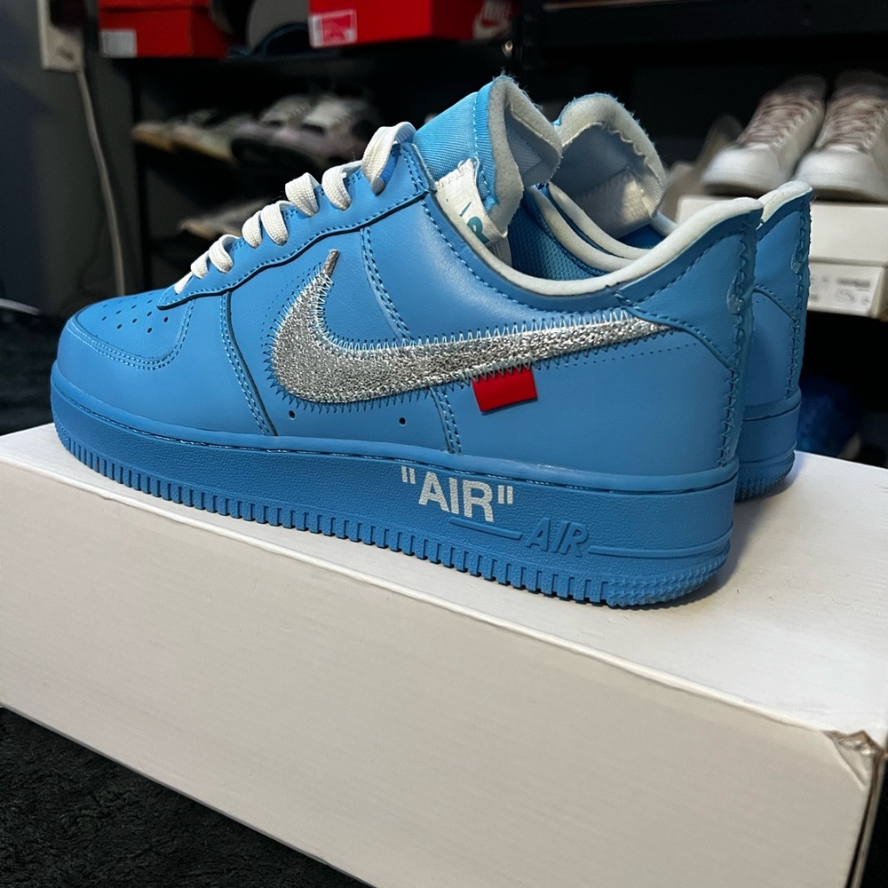 Air forces - Picture 3 of 9